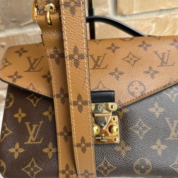 LV reverse Metis - Picture 16 of 17